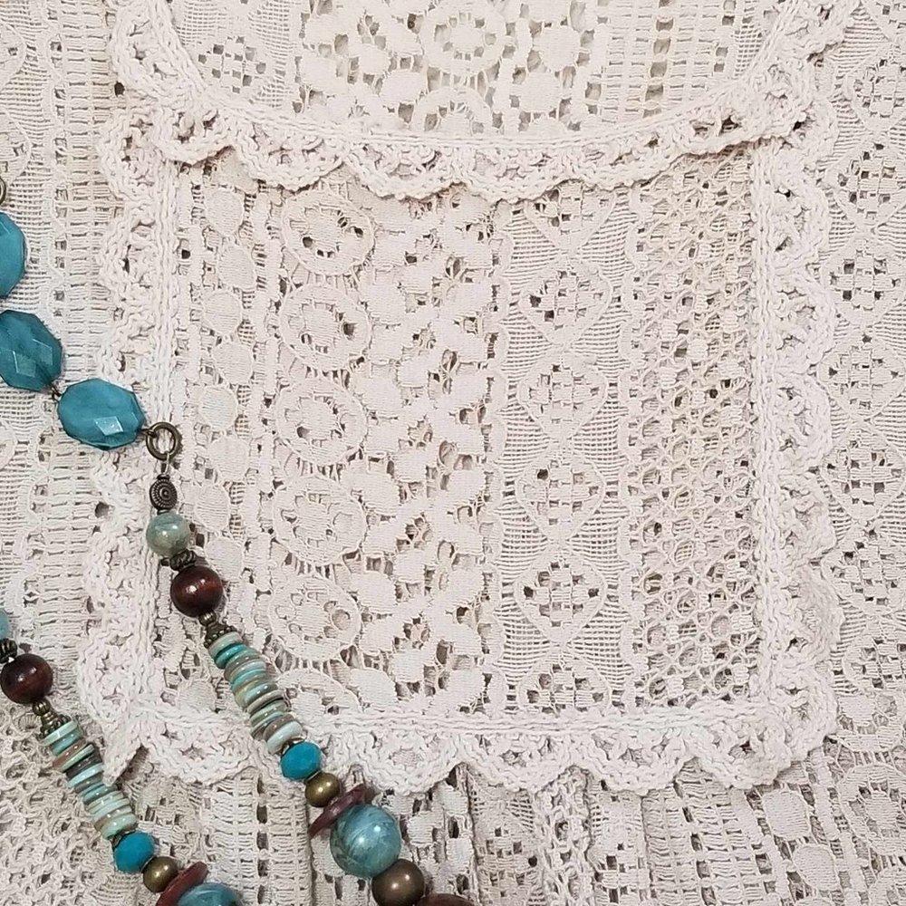 Dress. Ecru Lace & Crochet. New Directions Brand. Size 4. - Picture 11 of 13